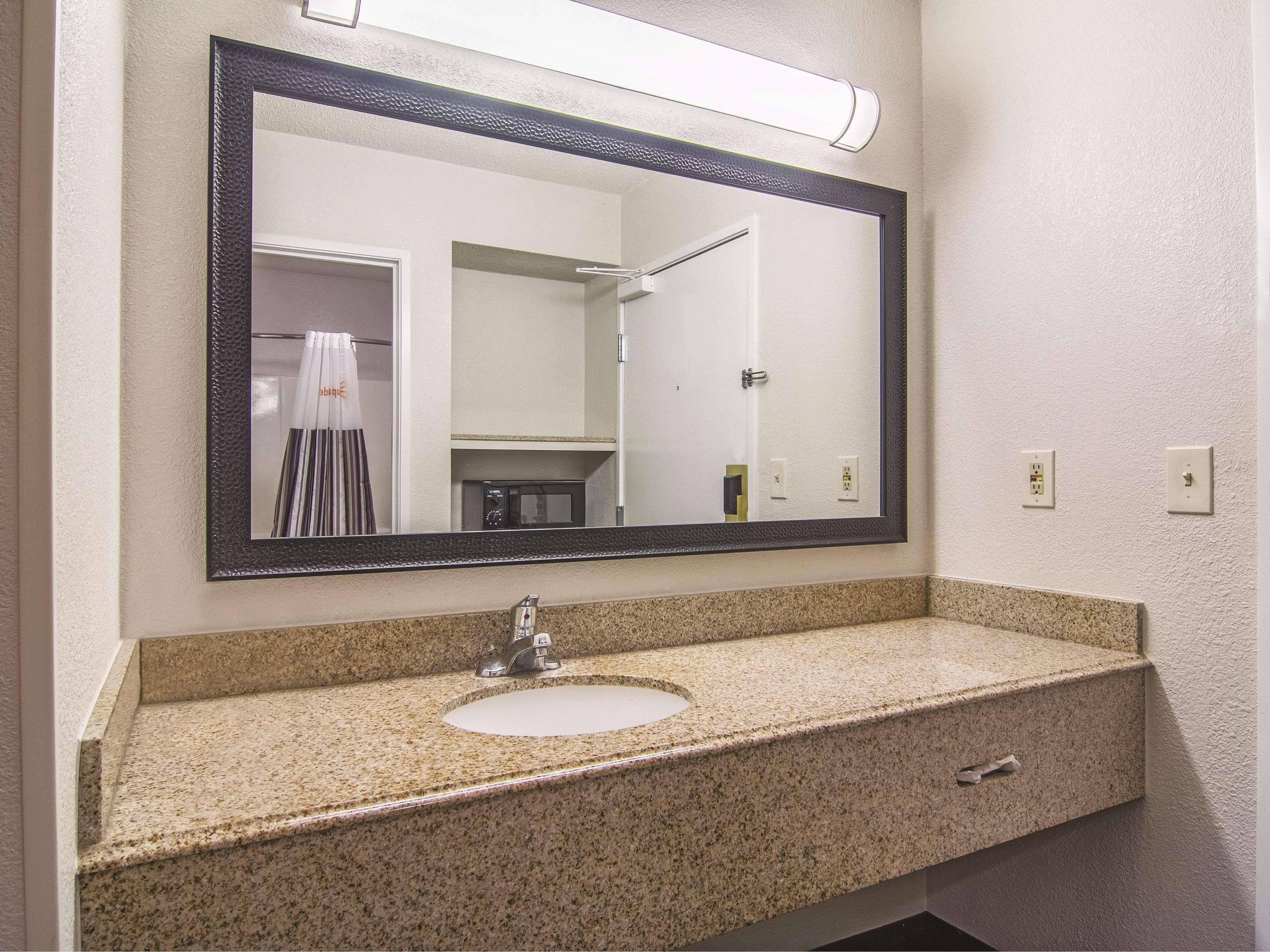 Hotel Wingate By Wyndham Brunswick Ga I-95 Exteriér fotografie